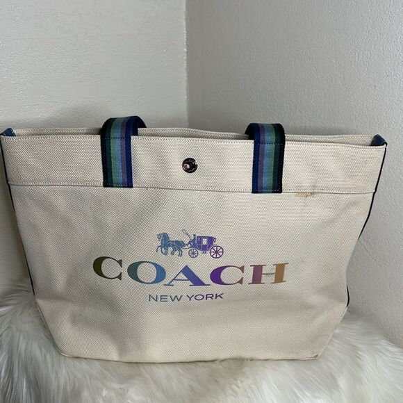 💯Authentic Coach Rainbow Tote Bag 🍀 - Picture 11 of 13